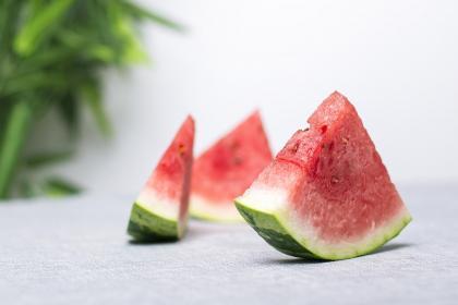 梦见吃白瓜烂了,白瓜烂了背后的寓意与启示