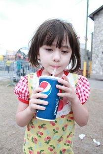 吃瓜妹妹可乐酱,揭秘网红美食背后的故事