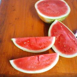 大家都是吃瓜人凉冰月,凉冰月现象背后的社会现象解析