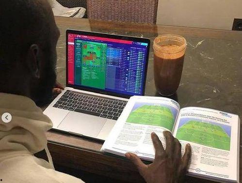 吃瓜看瓜打游戏是真的吗,吃瓜看瓜打游戏，揭秘网络娱乐背后的真实生活