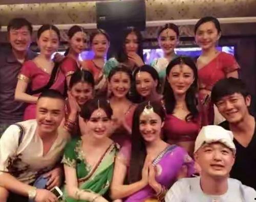 武汉姐妹吃瓜群,揭秘网络社交圈的趣味生活片段